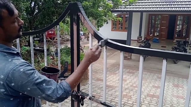 Gate Painting Work / ഗേറ്റ് പെയിന്റ് ചെയ്യാൻ смотреть онлайн