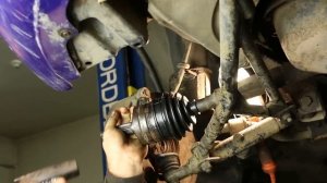 Замена пыльника шруса Калина с помощью съемника от RussianTuning