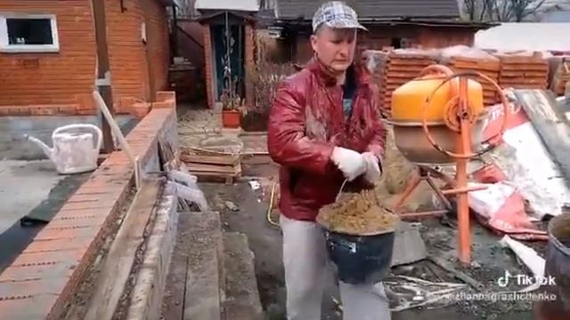 Семья на все руки мастера. Фильм √28. Самоеды и стройка😊 смотреть онлайн