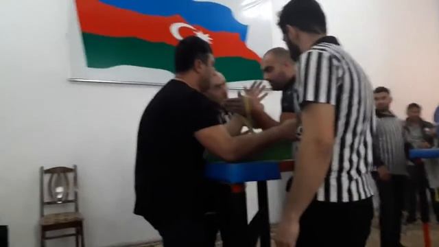 Tovuzlu Duman Qol Gulesi смотреть онлайн