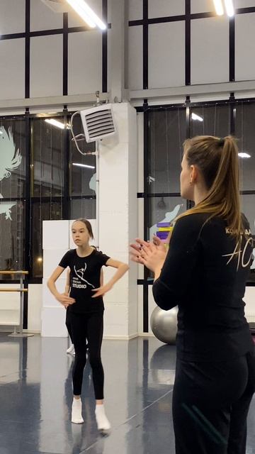 Урок классики с Мариной Конюховой