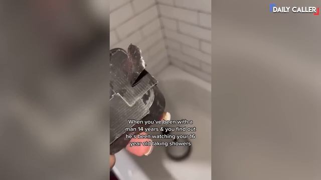 Cruise Employee Caught Filming Woman in Bathroom смотреть онлайн