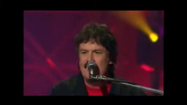 Burton Cummings - Break It To Them Gently (Studio Sound Dubbed)