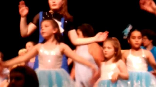 2019 Dance Recital (Mama Mia) смотреть онлайн