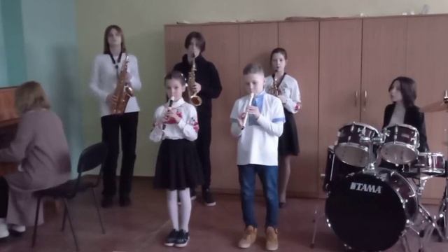 Ансамбль духових та ударних інструментів КЗ СМО "Мистецька школа N-6" КМР смотреть онлайн