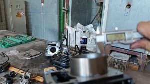 Увеличение объема двигателя 172FMM (175FMM) - установка поршня 77 мм от 177MM на мотоцикле Roliz 00