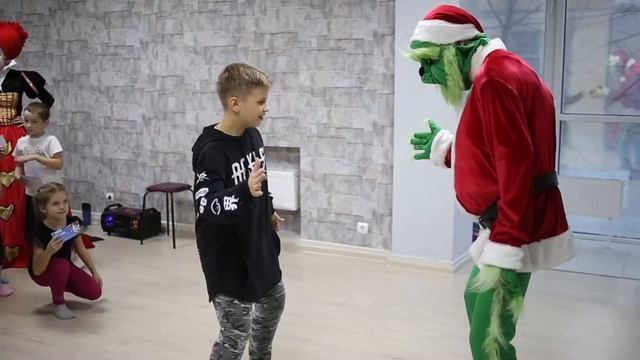 Гринч смотреть онлайн