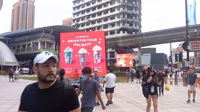 Lot 10 The Cube LED Screen Advertising Kuala Lumpur Bukit Bintang Digital Billboard Ads Malaysia смотреть онлайн