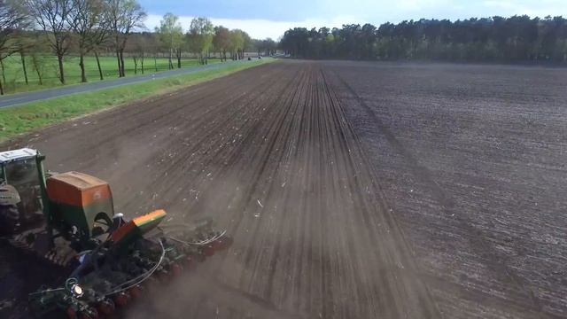 Mais 2017 | Fendt Vario 724 | Amazone EDX 6000 | Cabview | DJI | GoPro | HD смотреть онлайн