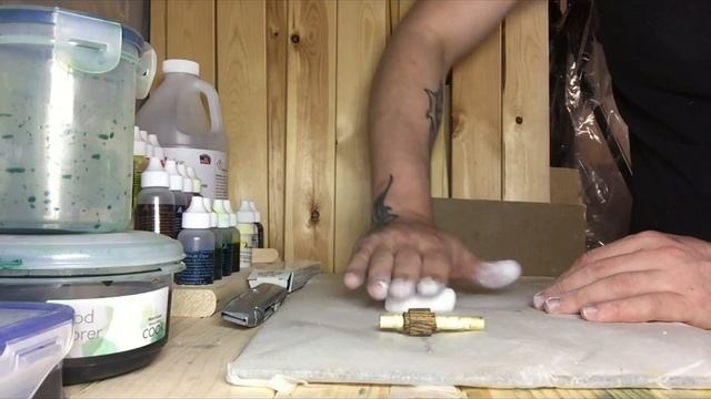 Woodturning A Milliput Pen With A Bocote Timber Inlay смотреть онлайн