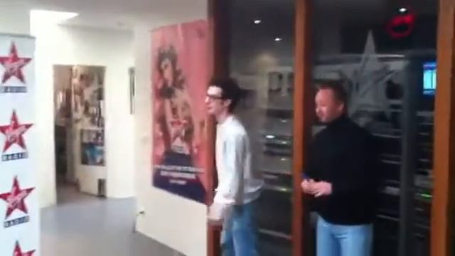 Les coulisses de l'équipe de Virgin Radio Strasbourg смотреть онлайн
