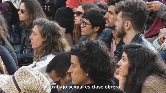 Hablamos con Silvia Federici de Cuerpos, trabajo y sujetos políticos del Feminismo смотреть онлайн