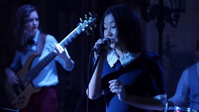 Кичеева Алена. 2 отборочный тур Limerick Karaoke смотреть онлайн