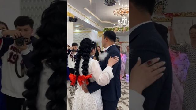 Ағамның маған арнаған Қарындасым әні смотреть онлайн