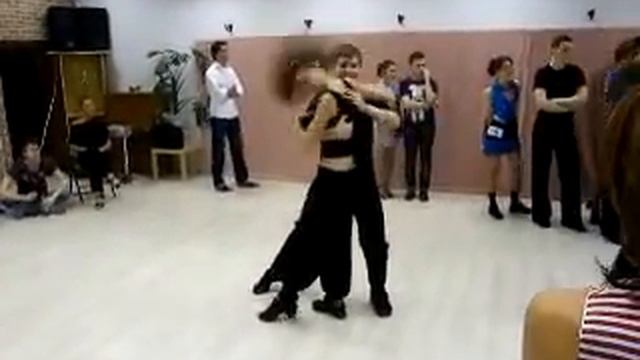 Бычков Дима(1)(eurodance2010) смотреть онлайн