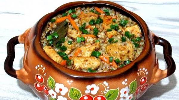 Вкусная еда с Розалией