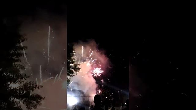 Саллют в тоганском парке смотреть онлайн