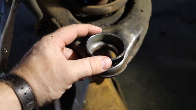 H-Body 5 Lug swap Part I | S10 Blazer Front Spindle swap | BIG disc brake upgrade | Vega EP17 смотреть онлайн