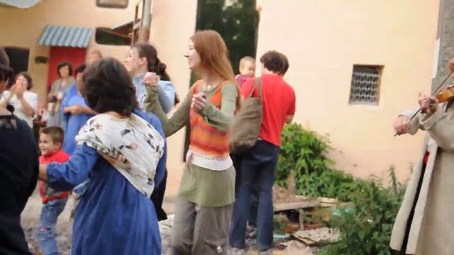 5хатки. Весілля. Гарная молодичка смотреть онлайн