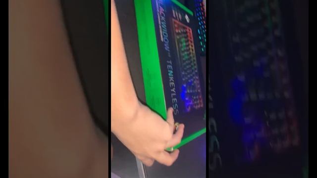 Unboxing the razer blackwidow v3 TKL mechanical keyboard + sound test смотреть онлайн
