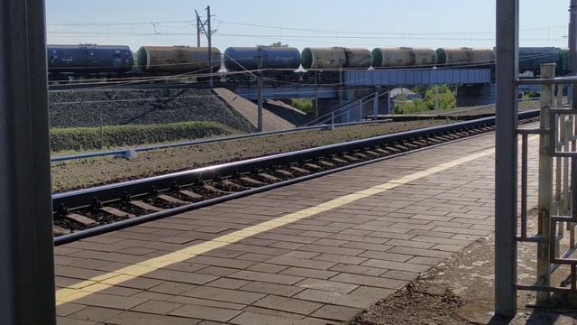 Красавица Синара идёт с Московки по грузовому обходу смотреть онлайн