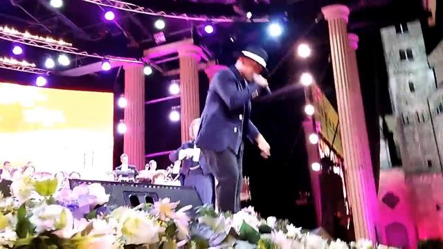 André Rieu Ft Lou Bega - Mambo No. 5 Live In Maastricht 2016