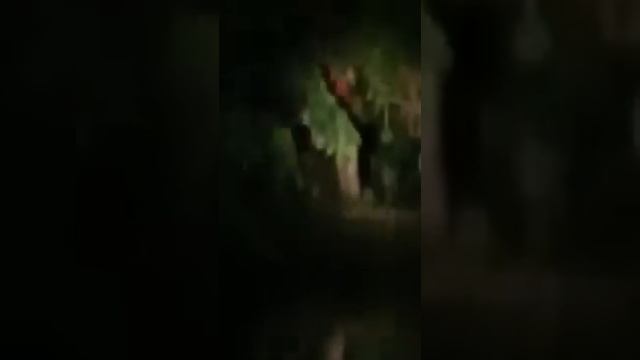 Bebeb nya udah pake baju LEBARAN YA..PARABOS... смотреть онлайн