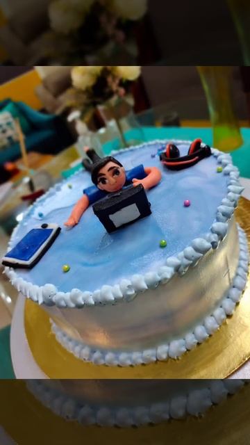 Birthday cake for husband | Work from home theme cake in lockdown | #Cakes #shorts | Exotic Cakes смотреть онлайн
