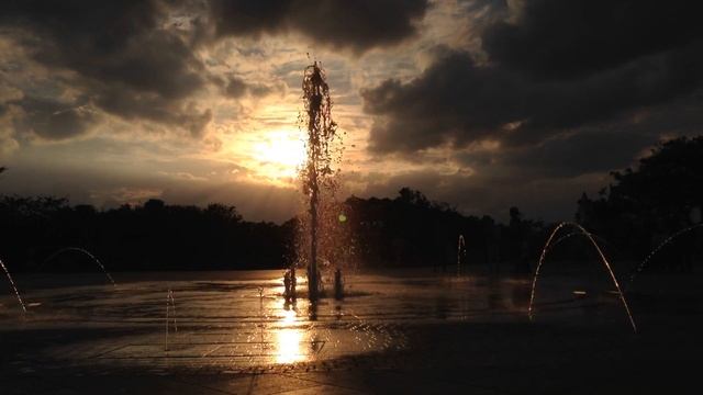 沖縄県 海洋博公園 噴水広場iPhone5 смотреть онлайн