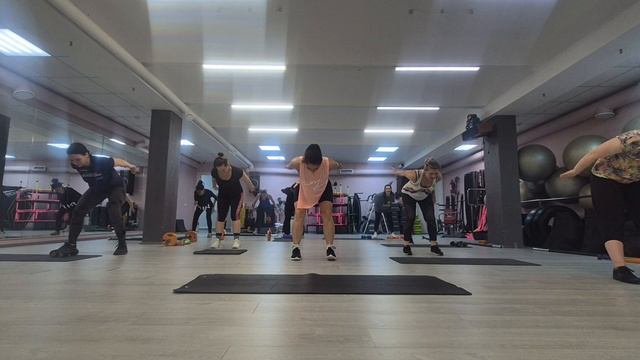 СИЛОВАЯ ТРЕНИРОВКА / ГРУППОВАЯ ТРЕНИРОВКА / BODY SCULPT / SUPER STRONG смотреть онлайн