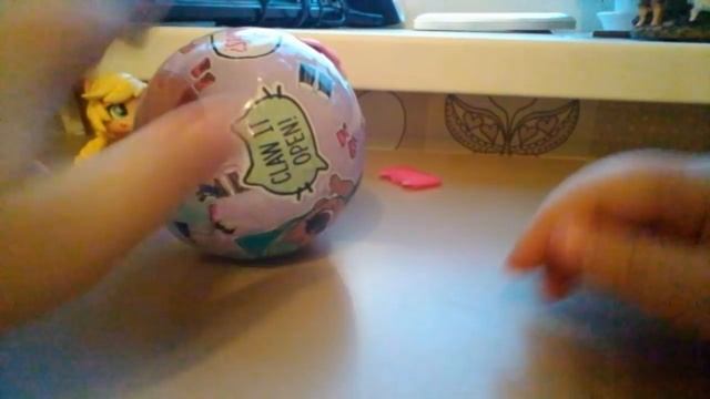 Мини игра и НАСТОЯЩИЙ ОРИГИНАЛЬНЫЙ ШАРИК ЛОЛ//ЗОЛОТОЙ ШАРИК!!!😊В следующем видео будут сигны! смотреть онлайн