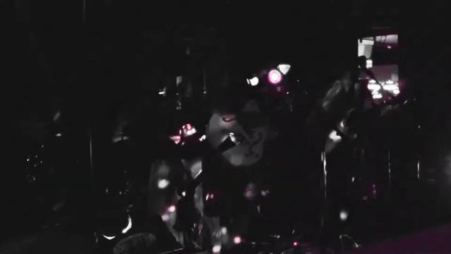 Crimson & Clover [Tommy James & the Shondells COVER]- La Bete Noire смотреть онлайн