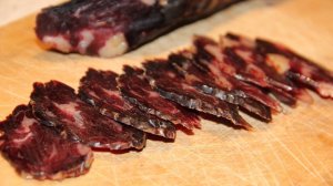 Казы. Казылык. Сыровяленая конская колбаса.