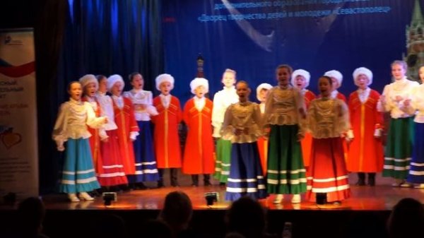 Детский ансамбль "Канарейка"