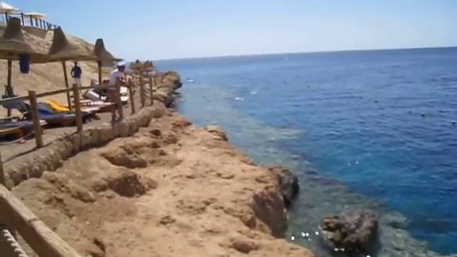 Пляж отеля Royal Rojana Hotel смотреть онлайн