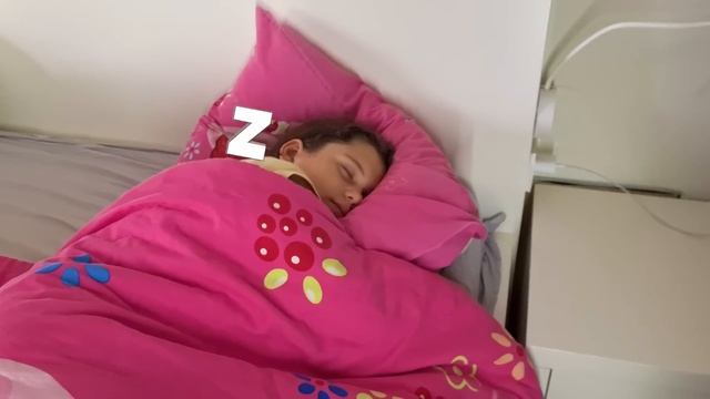 OPİLA SÜRPRİZ YUMURTALARI YİYOR MU ? *GERÇEK HAYATTA GARTEN OF BANBAN* смотреть онлайн