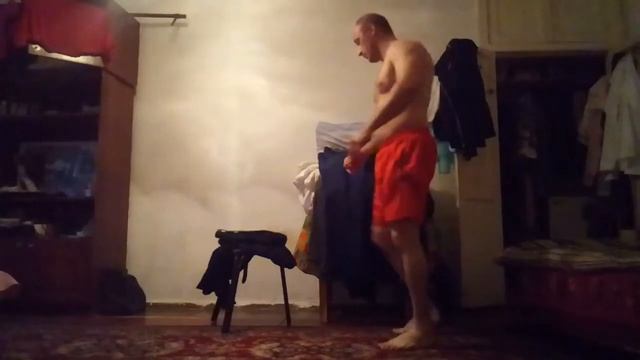 ОТЖИМАНИЕ В БРИЛЛИАНТОВОЙ ТЕХНИКЕ ПОД НАКЛОНОМ 13 ГРАДУСОВ 250 РАЗ НА ВРЕМЯ МОЁ ВРЕМЯ:27:28 МИН. смотреть онлайн