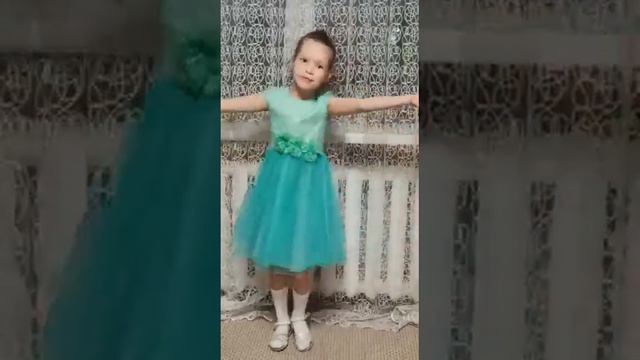 Ансамбль «Колибри», «Муравьед», Нусратуллина Настя смотреть онлайн