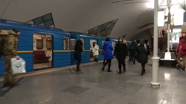 81-717 #9080-9077 на станции Теремки, Киев. смотреть онлайн
