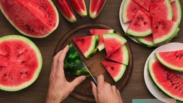 Дарбыз. Дарбыздын пайдасы. Дарбызды кантип жеш керек. смотреть онлайн