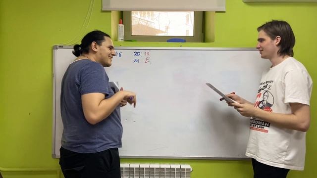 Студенты-физики решают ОГЭ по физике смотреть онлайн