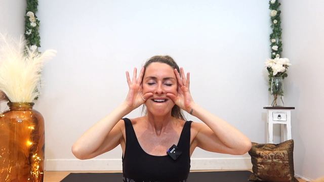 Facial Yoga Exercises for Marionette Lines - Reduce the Appearance of Marionette Lines смотреть онлайн