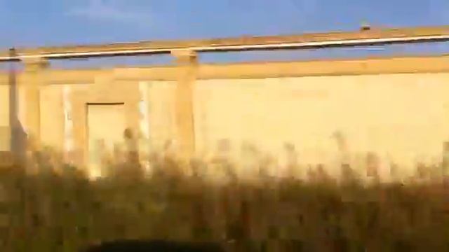 Огромная стена и пирамида в Подмосковье/ strange wall near Moscow смотреть онлайн