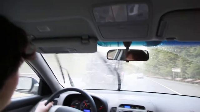 Грузовик пошел на обгон :) смотреть онлайн