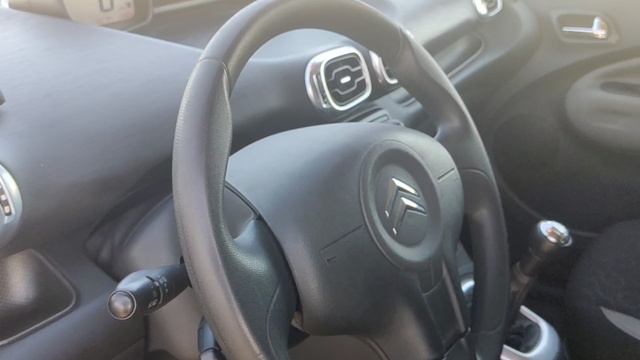 Citroen C3 Picaso смотреть онлайн