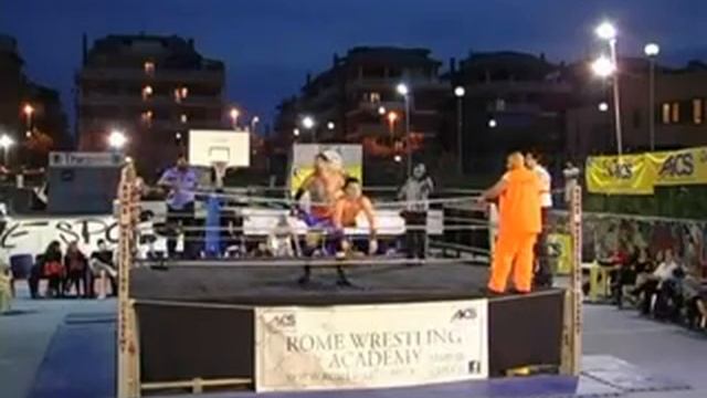 RWA Action puntata 1 parte 5/9 смотреть онлайн