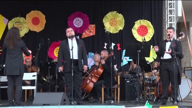 Rossini-Il barbiere di Siviglia-duetto Figaro-Conte-G. Dimitrov- M.Mihailov cond.Svetlana Galianov смотреть онлайн