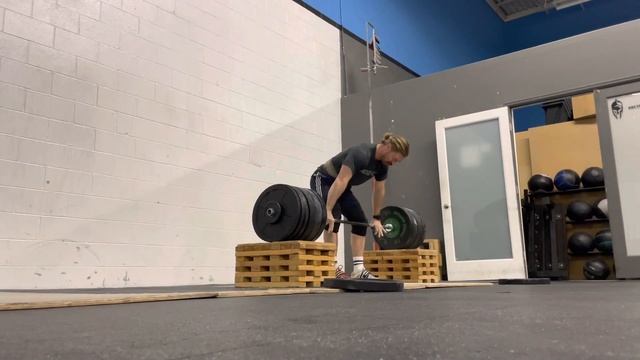 Training 2/9/22- block Cleans, FS, Bench смотреть онлайн
