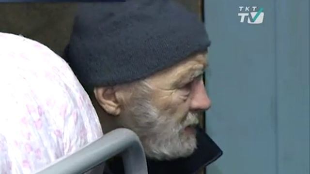 На Коломяжском пр. открылся пункт обогрева для бездомных людей смотреть онлайн