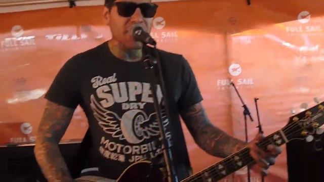 Mike Herrera For Always Warped Tour 2012, Ventura, CA смотреть онлайн